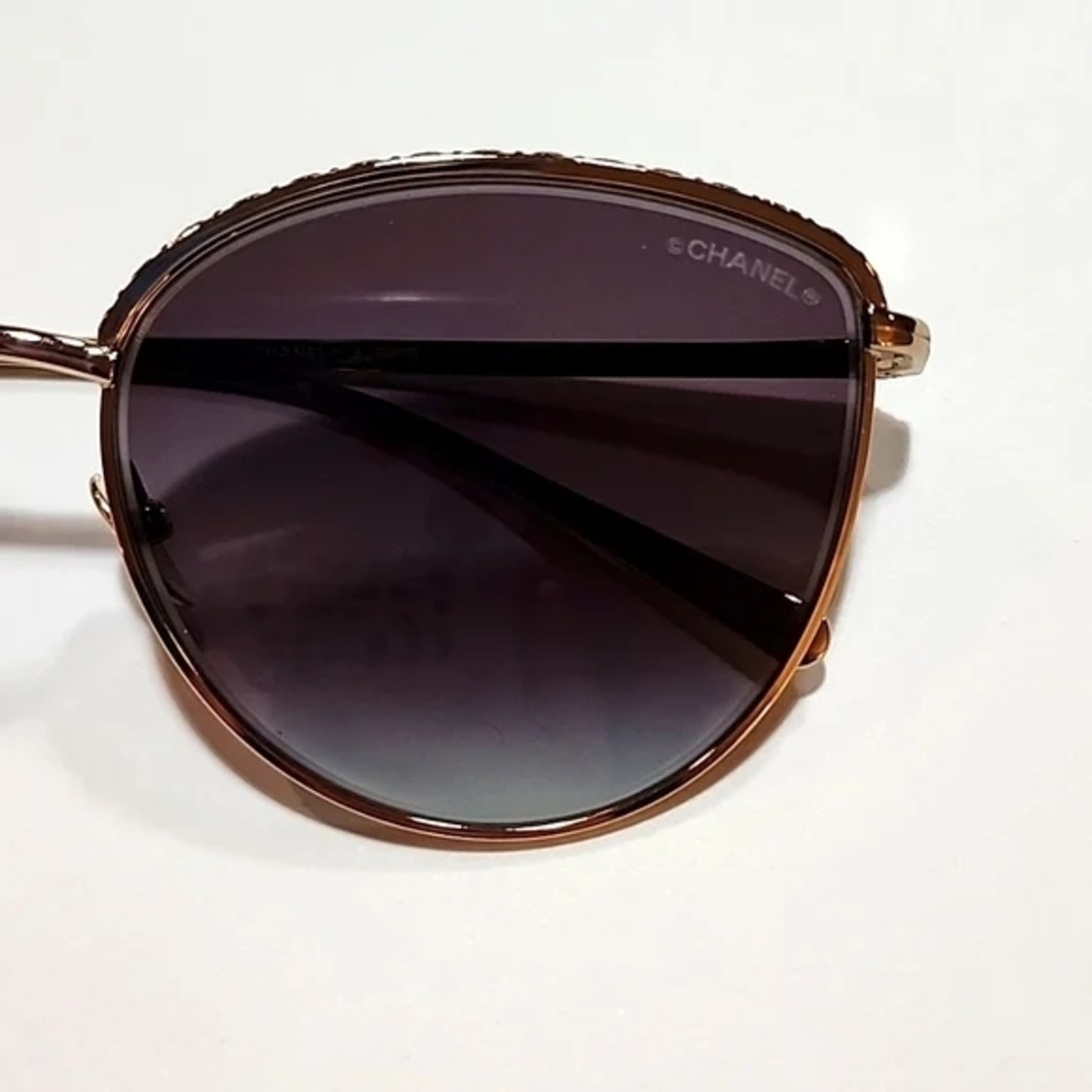 CHANEL Gold and Black Sunglasses - Picture 2 of 14